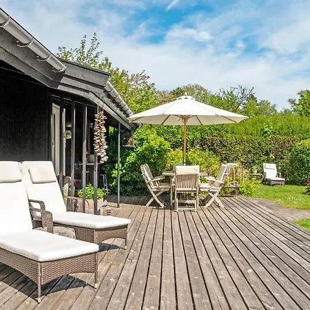 3 Bedroom Stunning In * Tisvildeleje