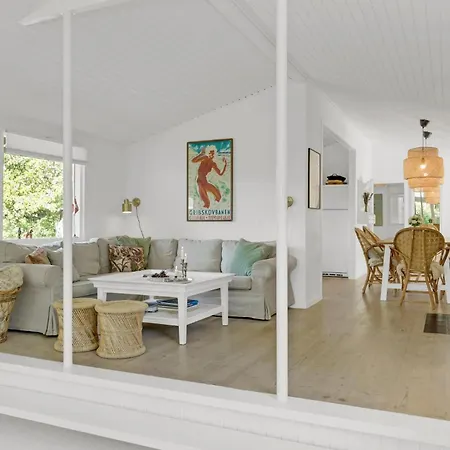 Holiday home Pet Friendly In With Wifi Tisvildeleje